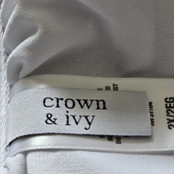 Crown & Ivy size Women's 2X Floral Paisley Spaghetti Strap One Piece Swim Dress - Picture 8 of 14